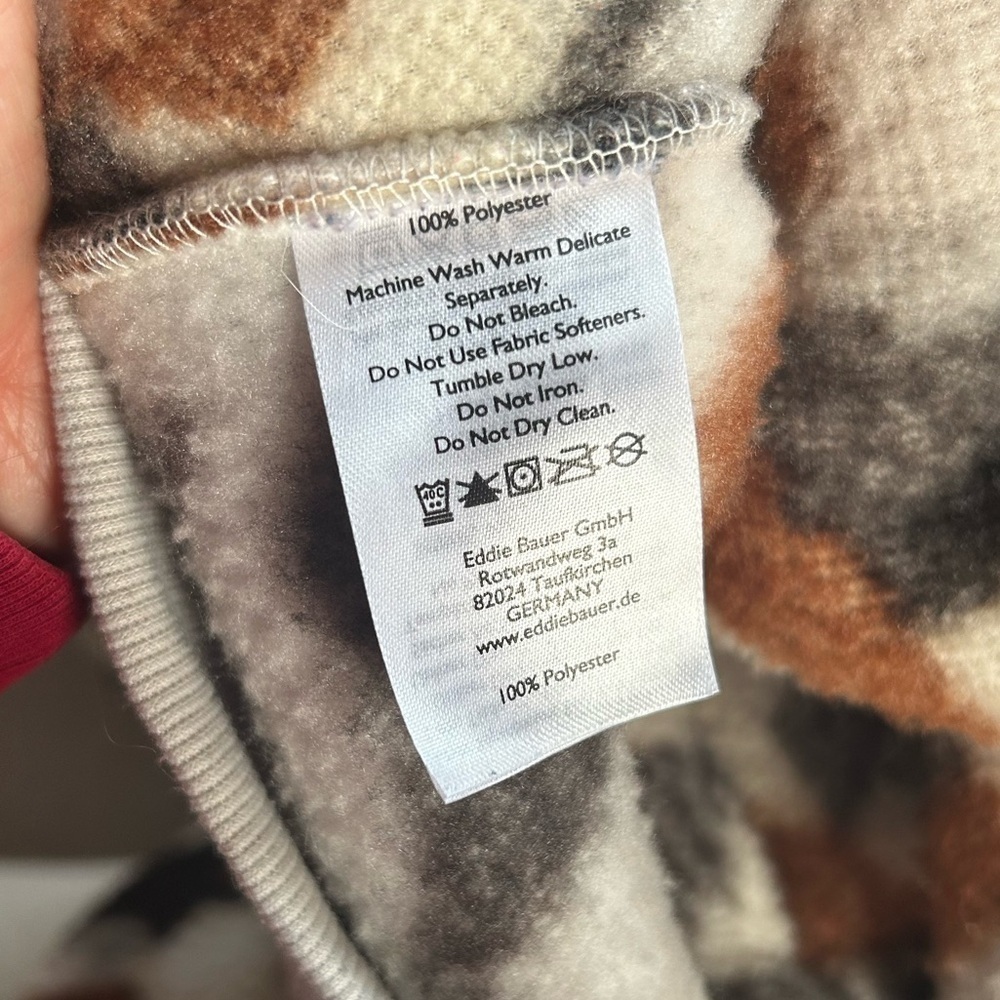 Eddie Bauer We Wander Fleece Half Zip Hoodie - Picture 3 of 9